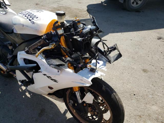 2016 YAMAHA YZFR6 C JYARJ16Y2GA010097
