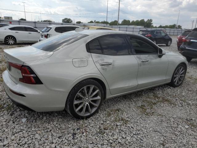 7JR102FK7LG030439 Volvo S60 T5 Momentum