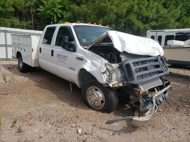 Salvage cars for sale from Copart Charles City, VA: 2006 Ford F350 Super