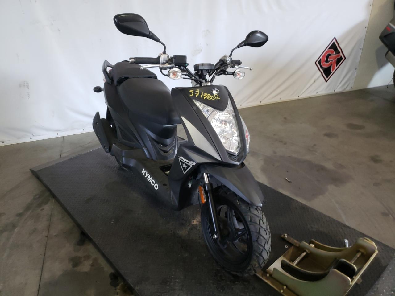 LC2D3J102JC200419 KYMCO USA INC SUPER 8 15 2018