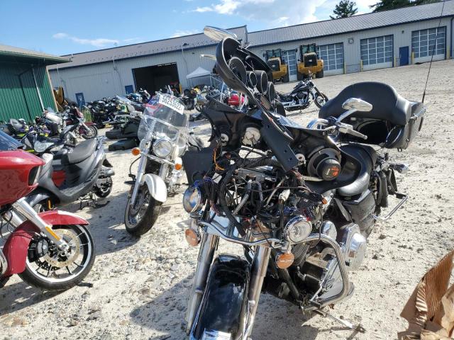 2010 HARLEY-DAVIDSON FLHTCU SHR 1HD1FL417AB646342