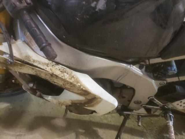2004 KAWASAKI ZX636 B1 JKBZXJB184A025281