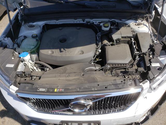 2020 VOLVO XC40 T4 MO YV4AC2HK1L2251452