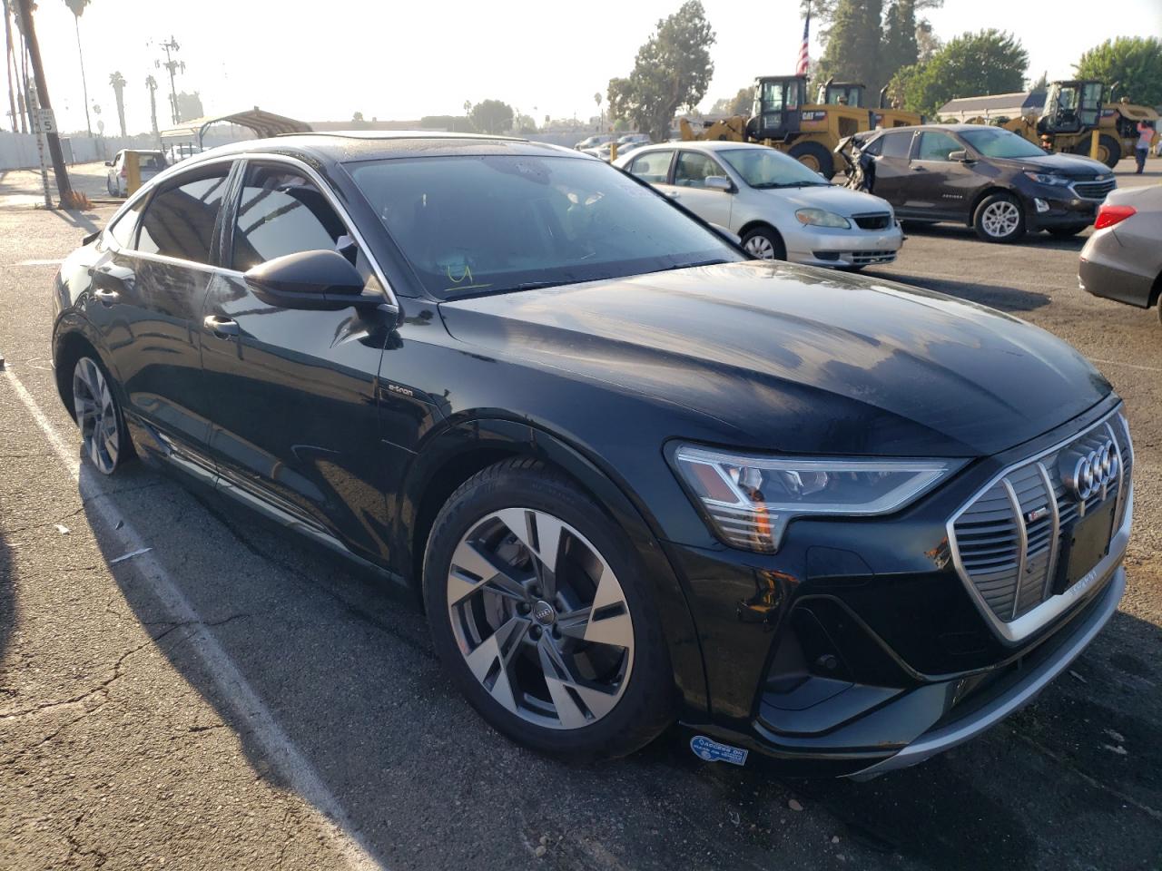 WA11AAGEXMB000763 AUDI E-TRON SPO 2021