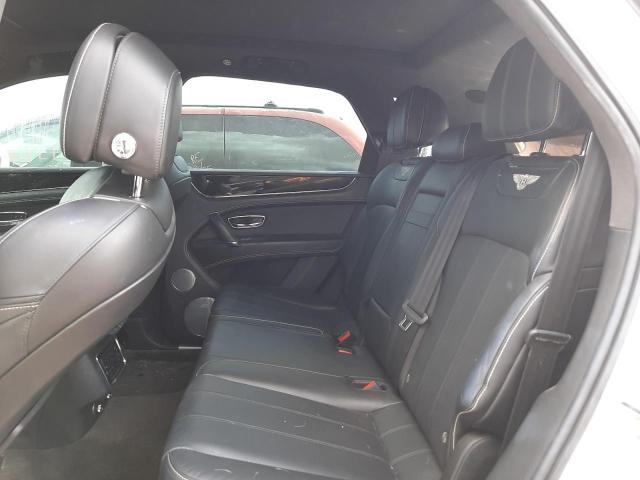 2018 BENTLEY BENTAYGA SJAAC2ZV4JC017570