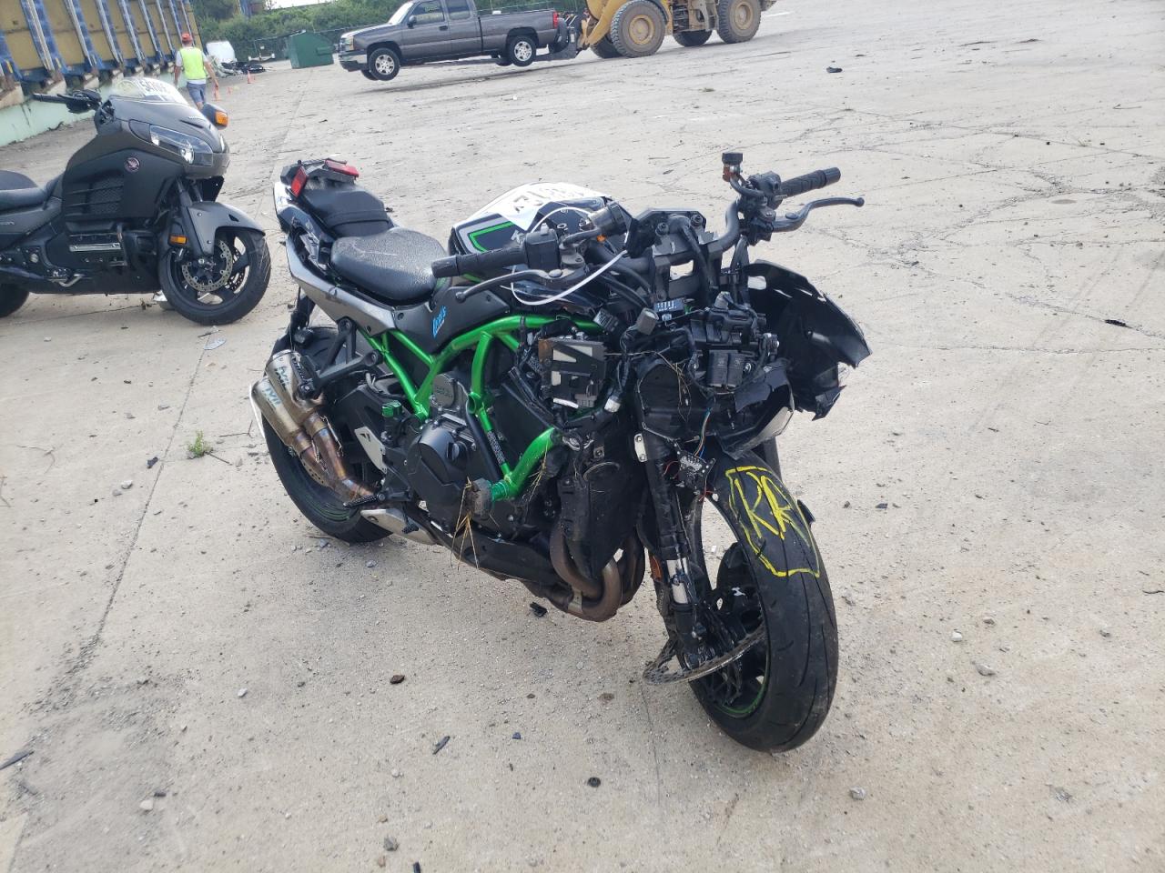 JKAZRCK17LA002597 KAWASAKI ZR1000 K 2020