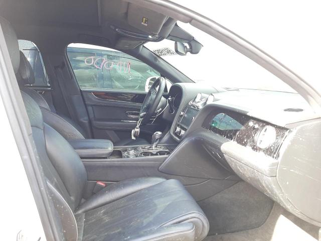 2018 BENTLEY BENTAYGA SJAAC2ZV4JC017570
