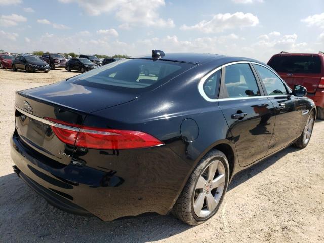 2017 JAGUAR XF SAJBR4BN1HCY32294