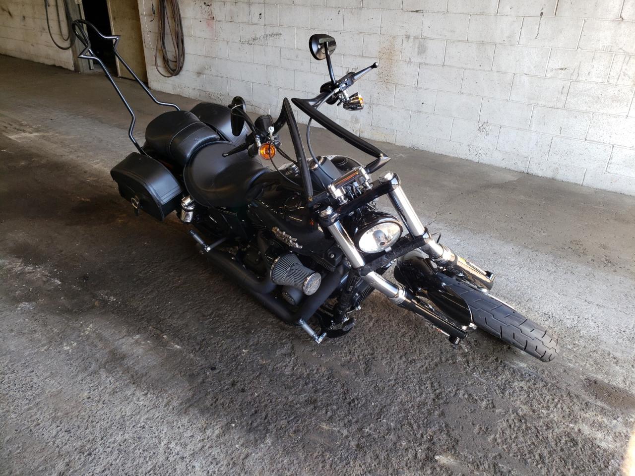 1HD1GXM15HC300332 HARLEY-DAVIDSON FXDB DYNA 2017