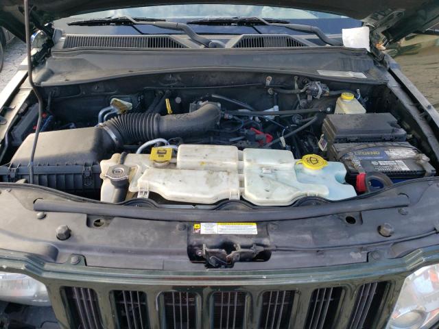 1J4PP2GK4BW573796 Jeep Liberty Sport