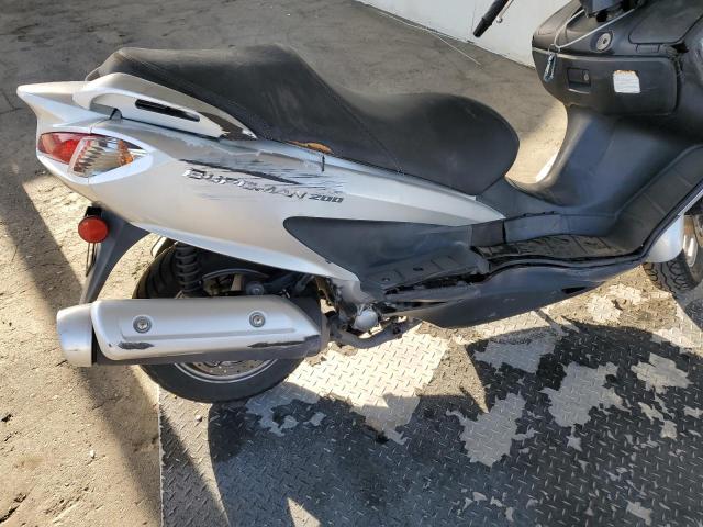 2014 SUZUKI UH200 MLCCH41A2E1600186