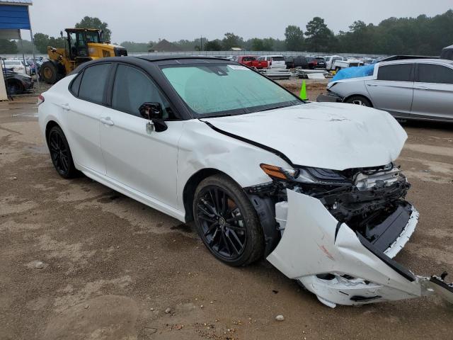 Salvage/Wrecked Toyota Camry Cars for Sale