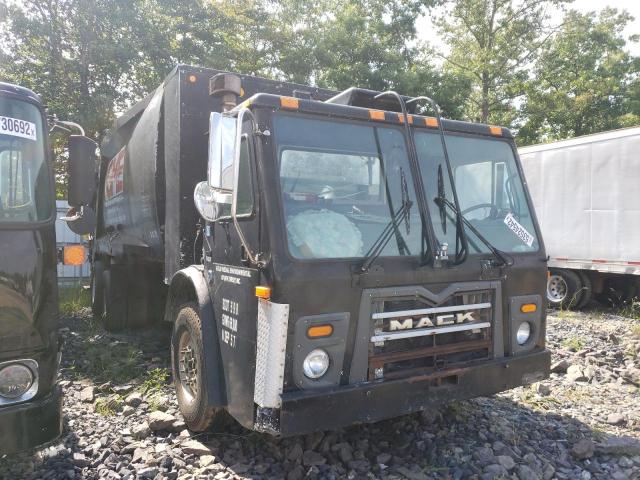 Salvage cars for sale from Copart Glassboro, NJ: 2012 Mack 600 LEU600