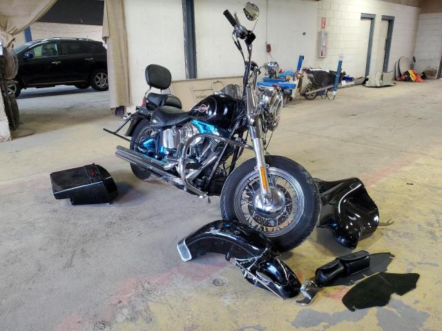 Salvage motorcycles for sale at Indianapolis, IN auction: 2006 Harley-Davidson Flstc