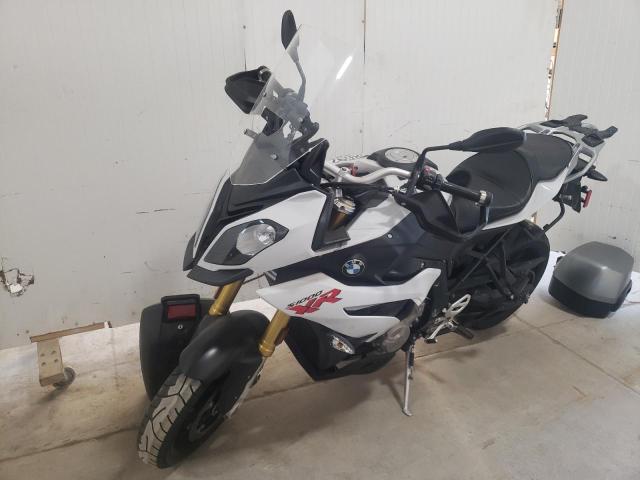 2016 BMW S 1000 XR WB10D1301GZ461801