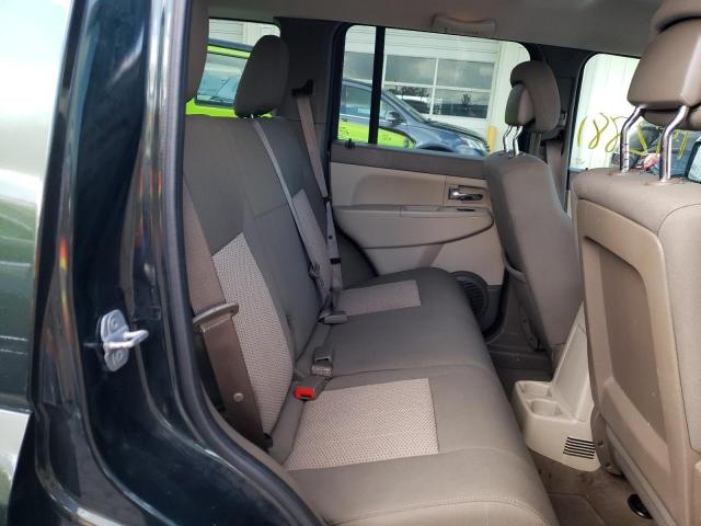 1J4PP2GK4BW573796 Jeep Liberty Sport
