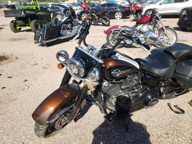 2019 HARLEY-DAVIDSON FLHCS 1HD1YBK26KB068025