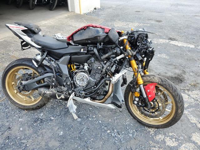 2022 YAMAHA YZFR7 JYARM38E4NA002747