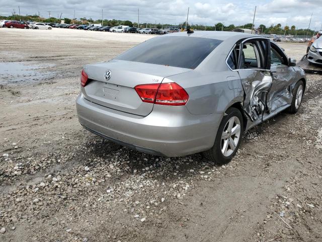 2014 VOLKSWAGEN PASSAT S - 1VWAS7A39EC045926