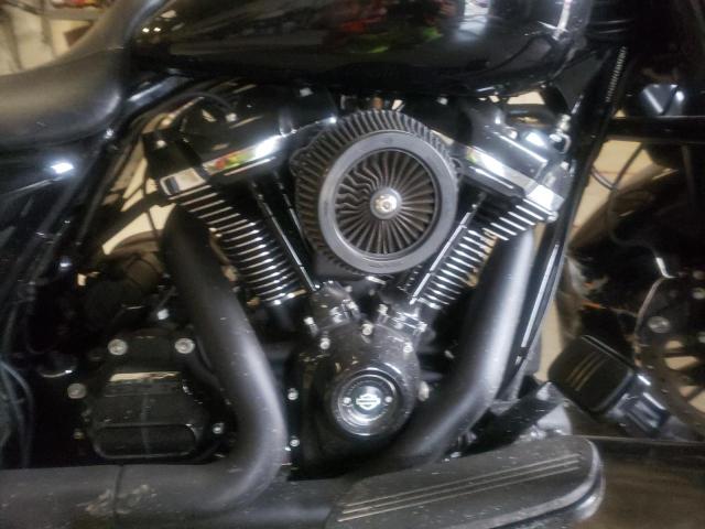 2018 HARLEY-DAVIDSON FLHRXS 1HD1KVC19JB622391
