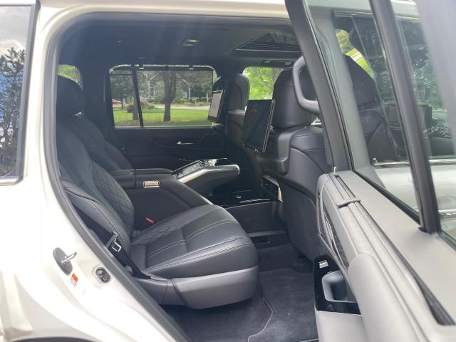 2022 LEXUS LX 600 ULT JTJLBACX2N4008765