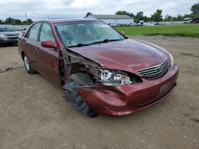 Salvage cars for sale from Copart Columbia Station, OH: 2005 Toyota Camry LE