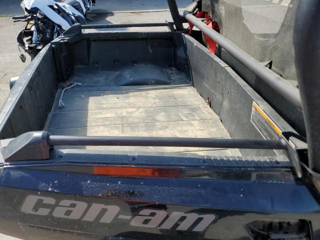 2018 CAN-AM COMMANDER - 3JBKVAX24JJ000500