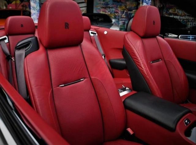 2017 ROLLS-ROYCE DAWN SCA666D51HU107152