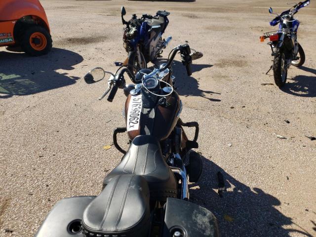 2019 HARLEY-DAVIDSON FLHCS 1HD1YBK26KB068025