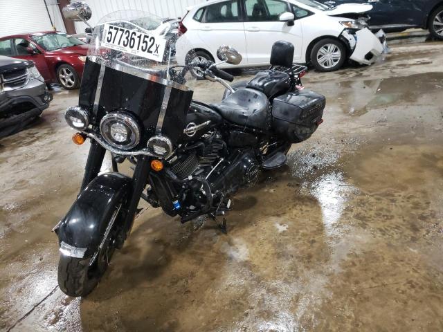 2019 HARLEY-DAVIDSON FLHCS 1HD1YBK29KB025542