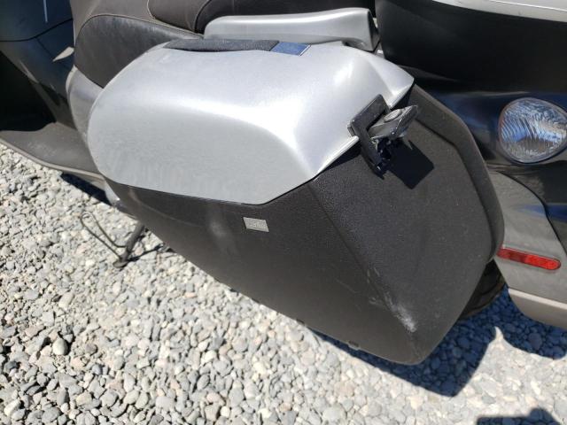 2004 APRILIA SCARABEO 5 ZD4RTC0004S000451