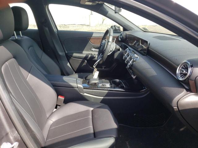 2019 MERCEDES-BENZ A 220 4MAT WDD3G4FB8KW022584