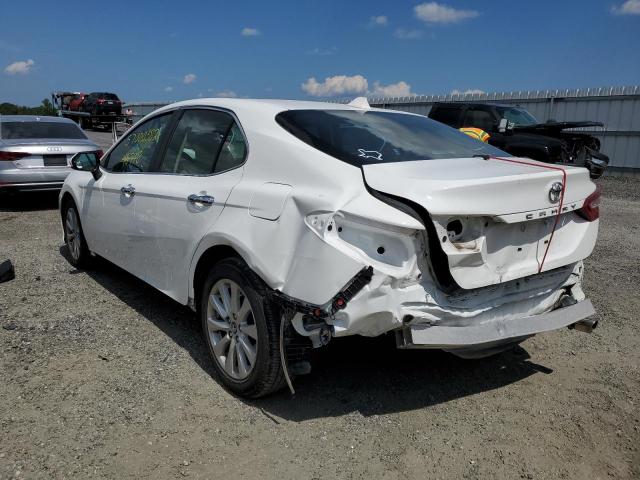 2018 TOYOTA CAMRY L AU 4T1B11HK5JU064509