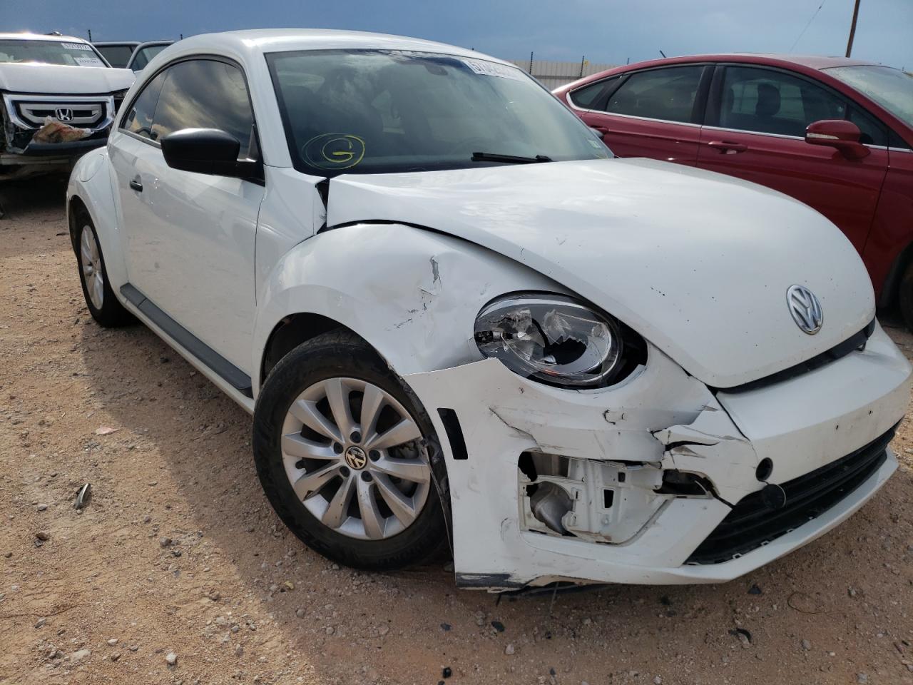 3VWF17AT2HM614305 VOLKSWAGEN BEETLE 1.8 2017