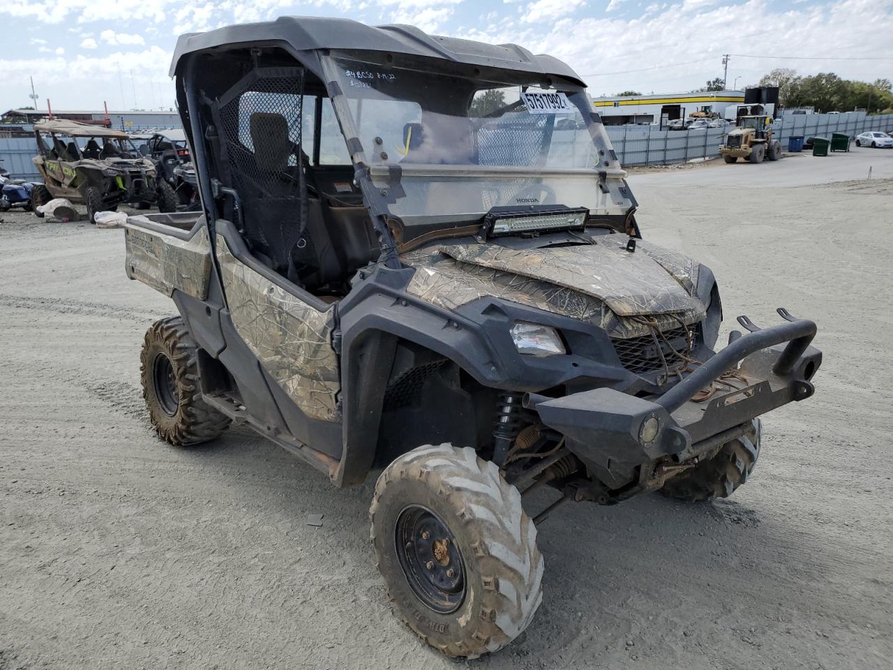 1HFVE04NXJ4200011 HONDA SXS1000 M3 2018