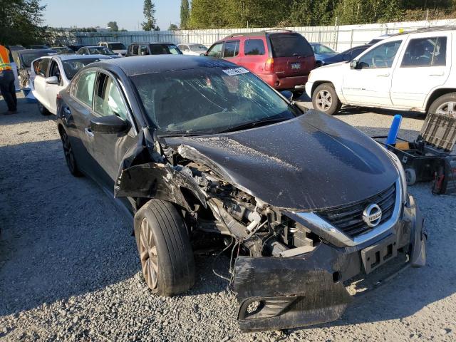 Salvage cars for sale from Copart Arlington, WA: 2017 Nissan Altima 2.5