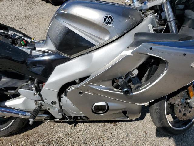 2003 YAMAHA YZF600 R JYA5AHE0X3A040056