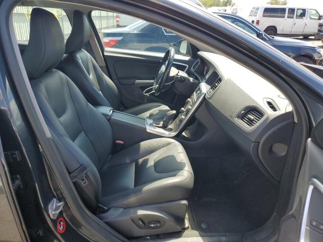 2015 VOLVO V60 PREMIE YV1612SB8F1201756