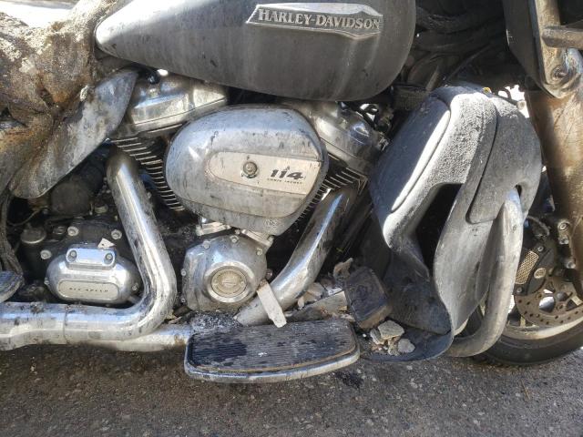2021 HARLEY-DAVIDSON FLHTCUTG 1HD1MAF15MB854702