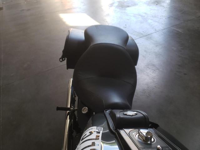2005 HARLEY-DAVIDSON FXSTBI 1HD1JAB105Y011018