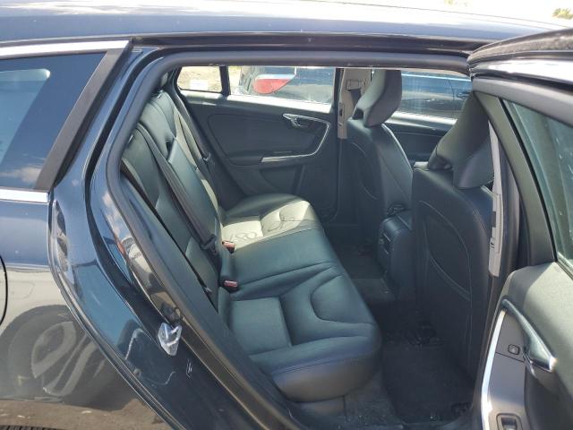 2015 VOLVO V60 PREMIE YV1612SB8F1201756