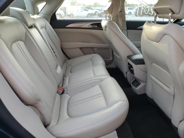 2017 LINCOLN MKZ PREMIE 3LN6L5A94HR620529