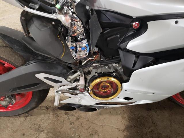2019 DUCATI SUPERBIKE ZDM14B1W2KB009849