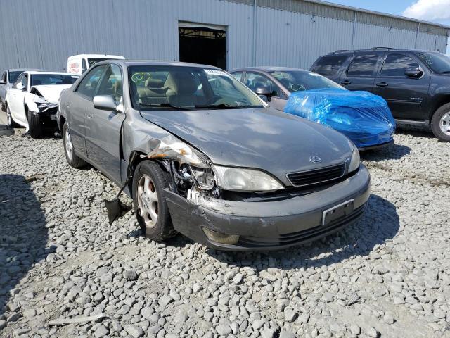 Salvage cars for sale from Copart Windsor, NJ: 1997 Lexus ES 300