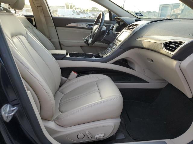 2017 LINCOLN MKZ PREMIE 3LN6L5A94HR620529