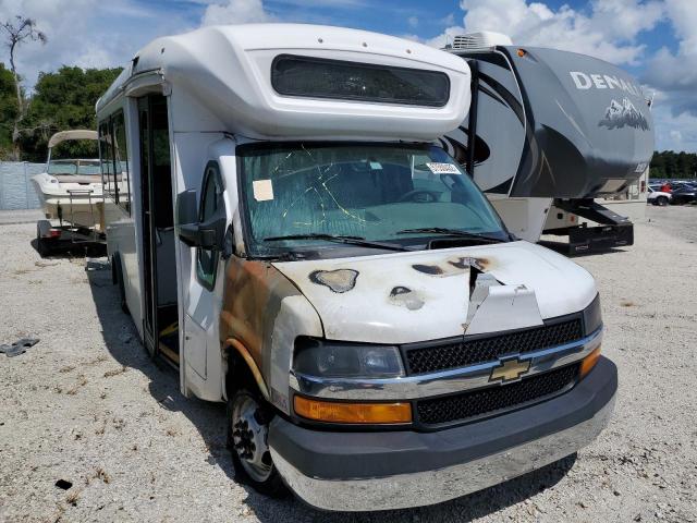 Salvage Trucks for parts for sale at auction: 2019 Chevrolet Express G4
