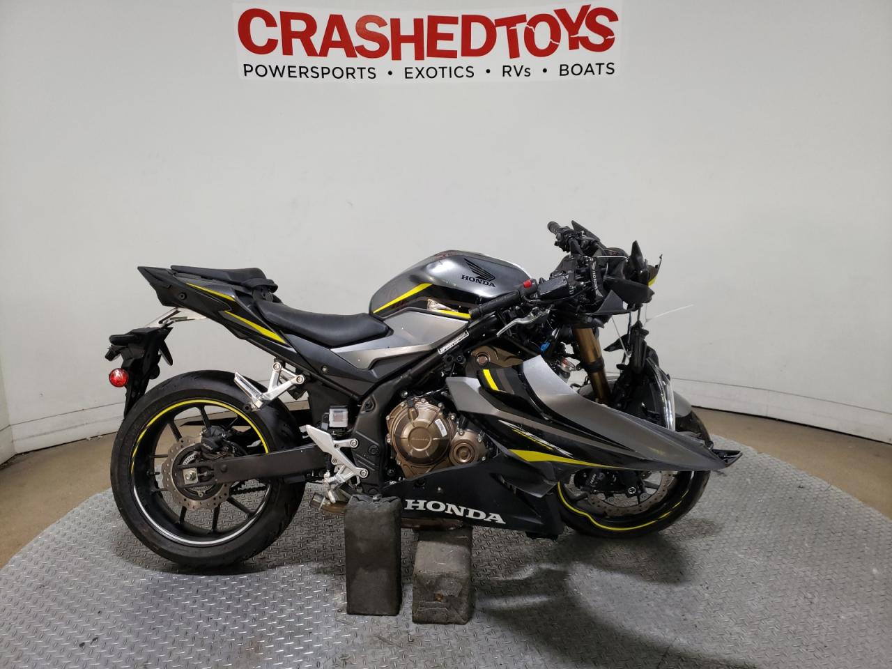 MLHPC6258N5300958 HONDA CBR500 RA 2022