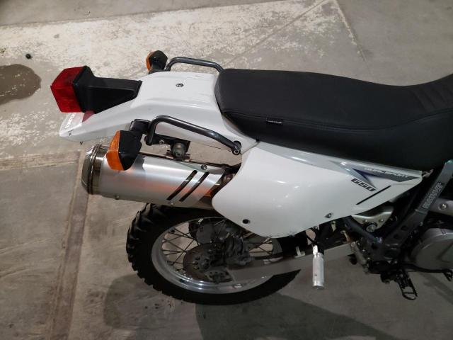 2011 SUZUKI DR650 SE JS1SP46A9B2102183