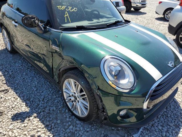 WMWXP5C5XG3B15549 Mini Cooper