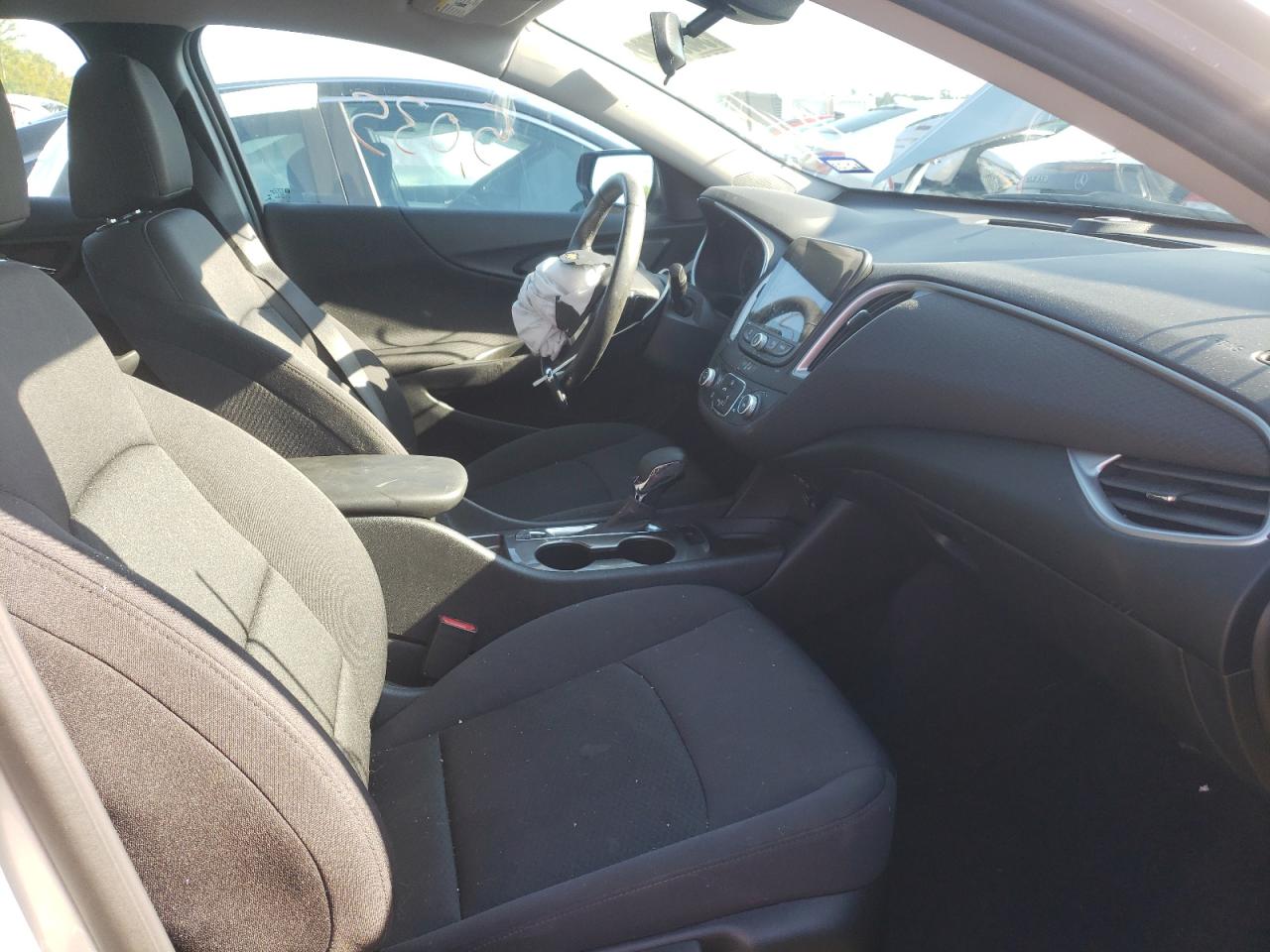 1G1ZG5ST8NF105390 CHEVROLET MALIBU RS 2022